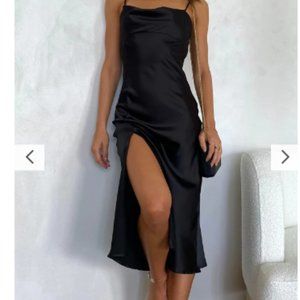 Aurelia Midi Dress - Black